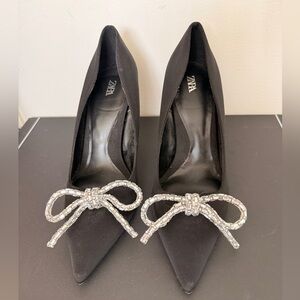 Zara bow detail heels